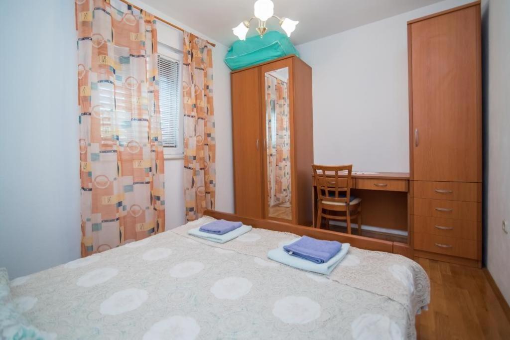 Apartments Longo Supetar Kültér fotó